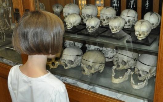 Krásní a úspěšní lidé, to mívají těžší Krásní a úspěšní lidé, to mívají těžší