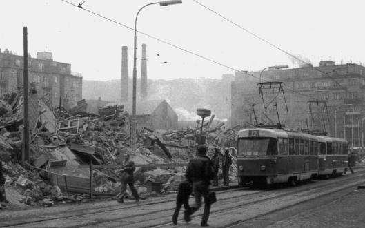 Tramvaj jako symbol pro křesťanskou naději Tramvaj jako symbol pro křesťanskou naději