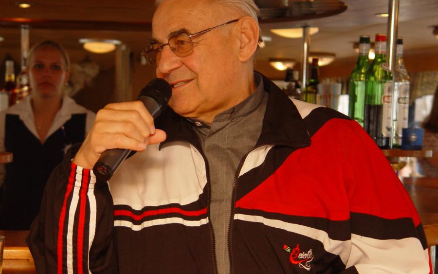 Čas je drahocenný dar, který na konci života odevzdáme Čas je drahocenný dar, který na konci života odevzdáme