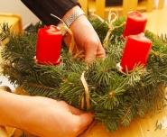 Adventní věnce: ukázka, návod na výrobu, fotografie Adventní věnce: ukázka, návod na výrobu, fotografie