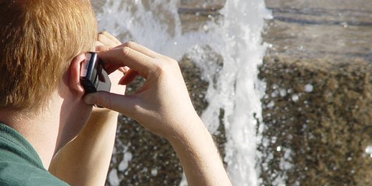 telefon, mobil, ceelphone, voda. foto -IMa-