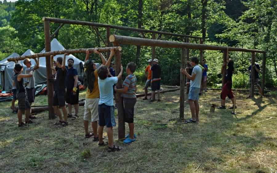 Boží dary jsou nám „šité na míru“ Boží dary jsou nám „šité na míru“