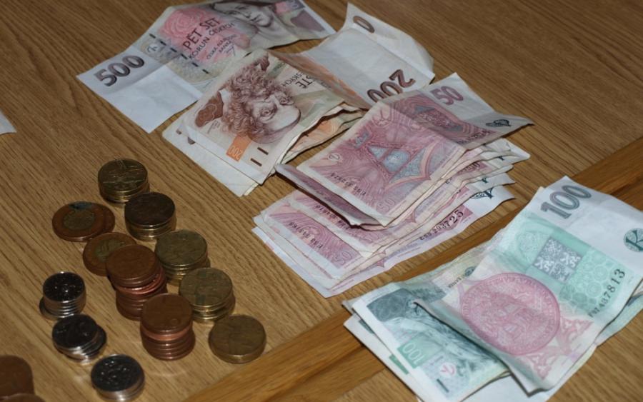 Být někomu dlužen je zátěží Být někomu dlužen je zátěží