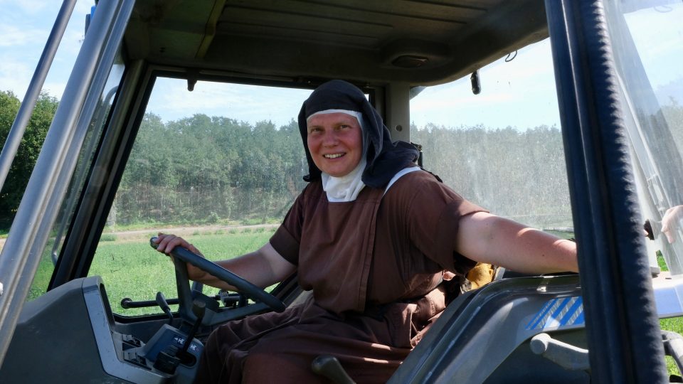 Poslechněte si podcasty o stavbě kláštera bosých karmelitek z Hradčan