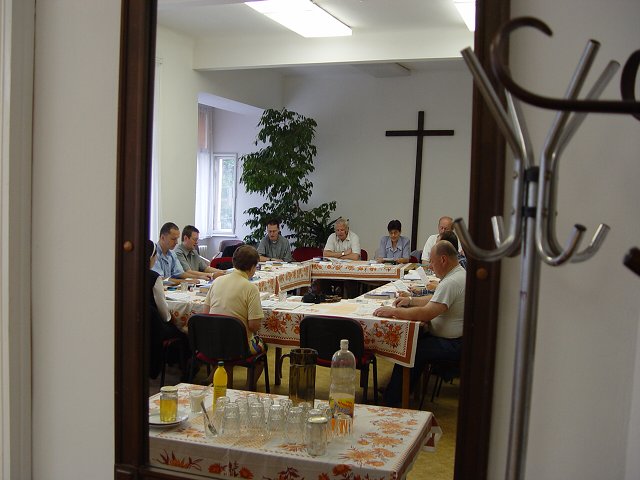 img00014.jpg