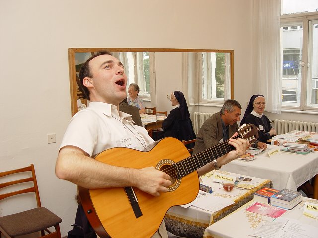img00032.jpg