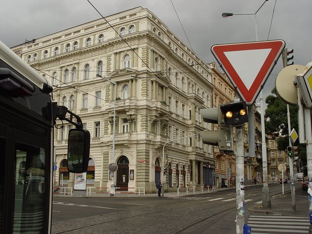 img00057.jpg