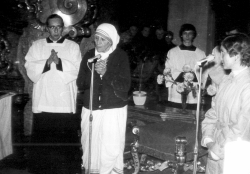 Matka Tereza v Praze 1984 foto / Mother Teresa 1984 Prague picture / photo: IMA