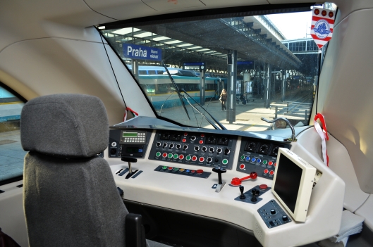 Papežský vlak  Vlak Jana Pavla II. Pociąg papieski Pociąg Jana Pawła II.  Papal train Train John Paul II. Pápai vonat Vonat János Pál II. Päpstlicher Zug Zug Johannes Paul II.. Photo, 