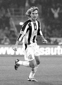 Fotbal, rodina a víra – Pavel Nedvěd