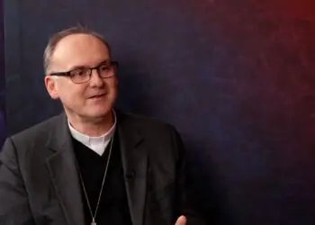 Budovat mosty a smiřovat chce nový pražský arcibiskup Stanislav Přibyl / PODCAST K POSLECHU