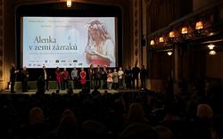 Alenka v zemi zázraků - v kinech