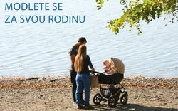 rodina, kočárek / foto: VK