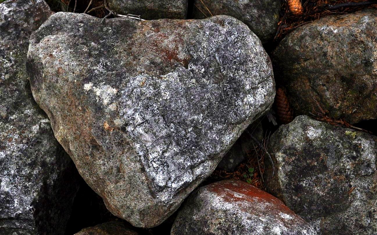 srdce z kamene / -ima-