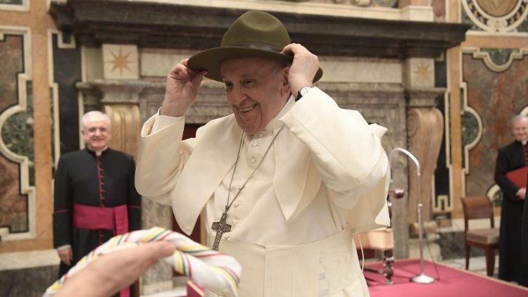 Papež František, skaut / Foto: Vaticanmedia