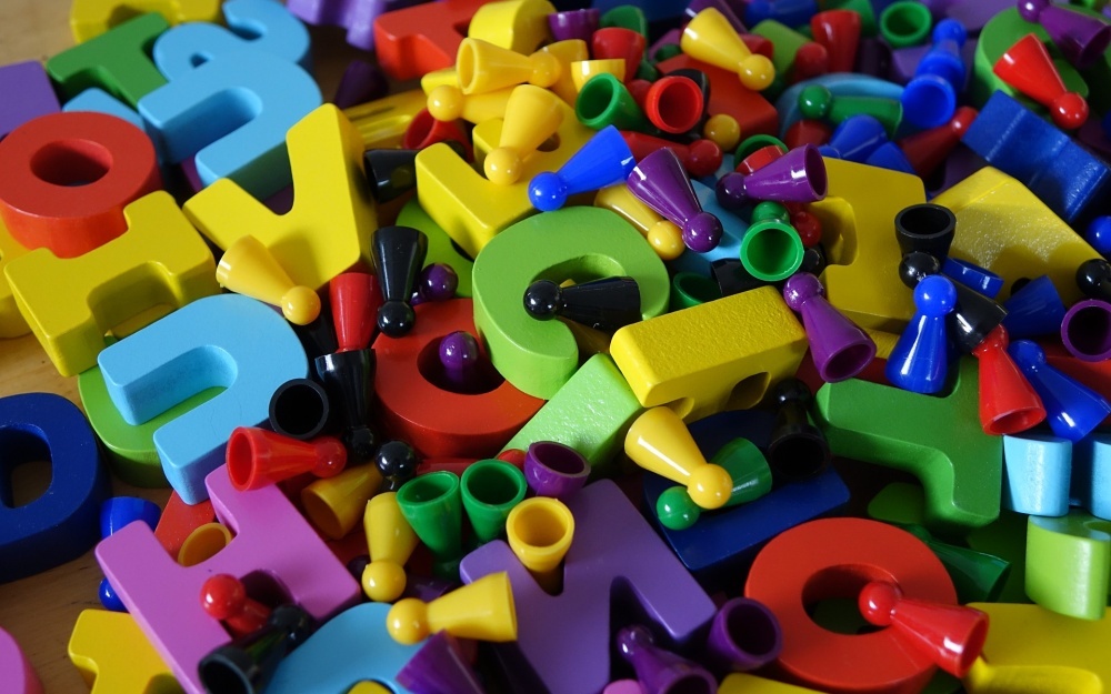 foto pixabay, geralt-letters, třídění, zmatek, chaos, nepořádek