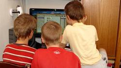 Děti, televize a internet: jde to dohromady?
